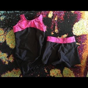 Reflectionz dance/gymnastics outfit size 4